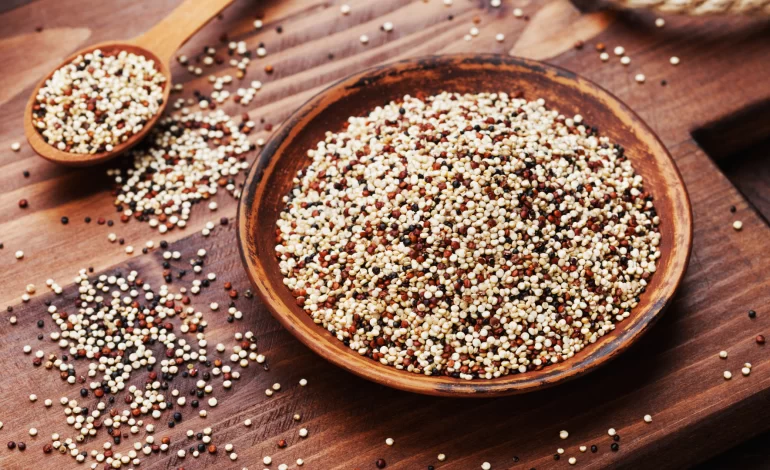  Benefícios da Quinoa para a Saúde: Um Superfood Nutritivo e Versátil